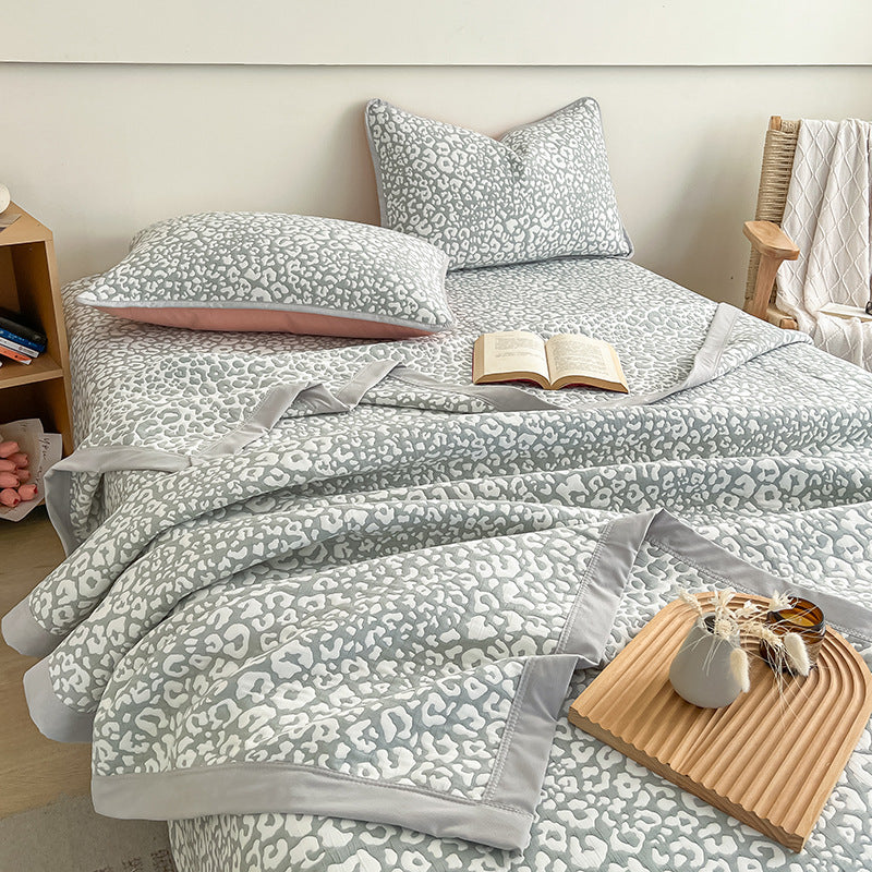 Leopard Print Bedding Set - Quilted Bedspread with Pillowcases