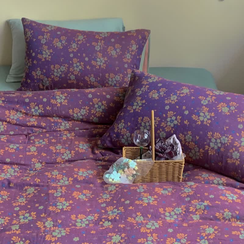 Purple Floral Cotton Bedding Set (4 PCS)