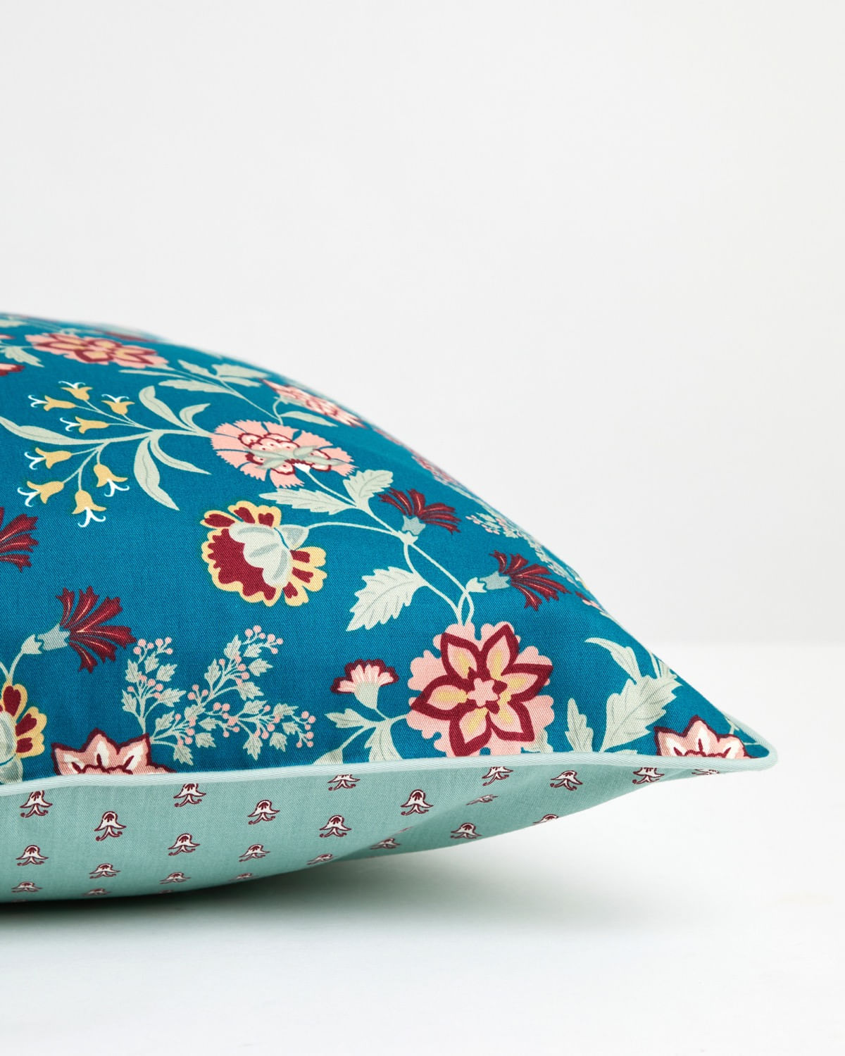 Carolyn Donnelly Eclectic Blossom Printed Duvet