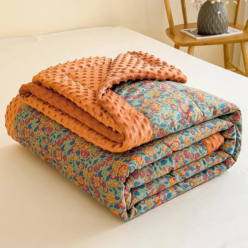 Floral Velvet Quilt - Textured & Soft