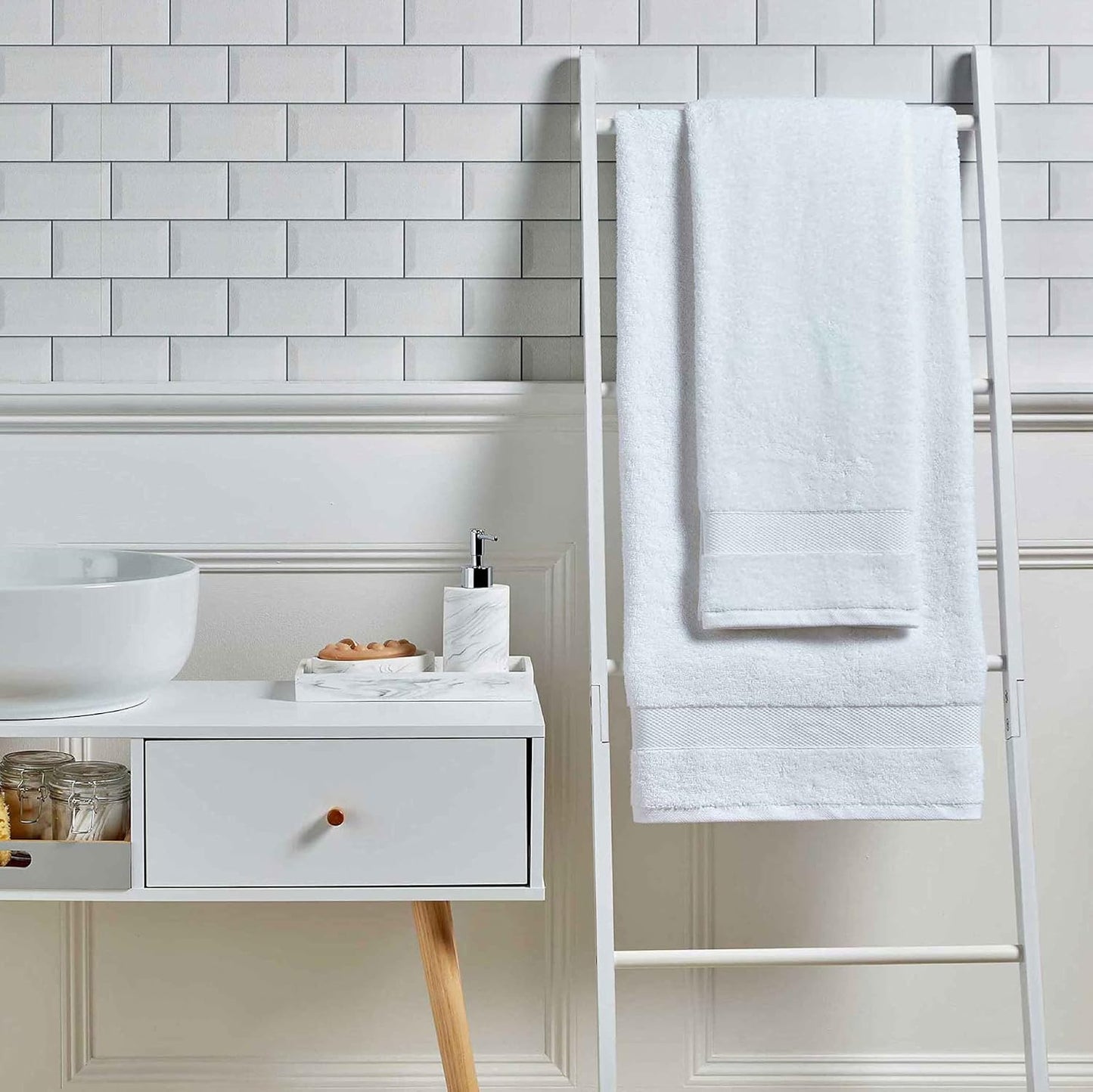 Christy Refresh Bathroom Towel Set | Set of 4 | 2 Bath 2 Hand | Quick Dry | Gentle Pastel Tones | Soft Absorbent Shower Towels | 100% Cotton 550GSM | Driftwood Brown