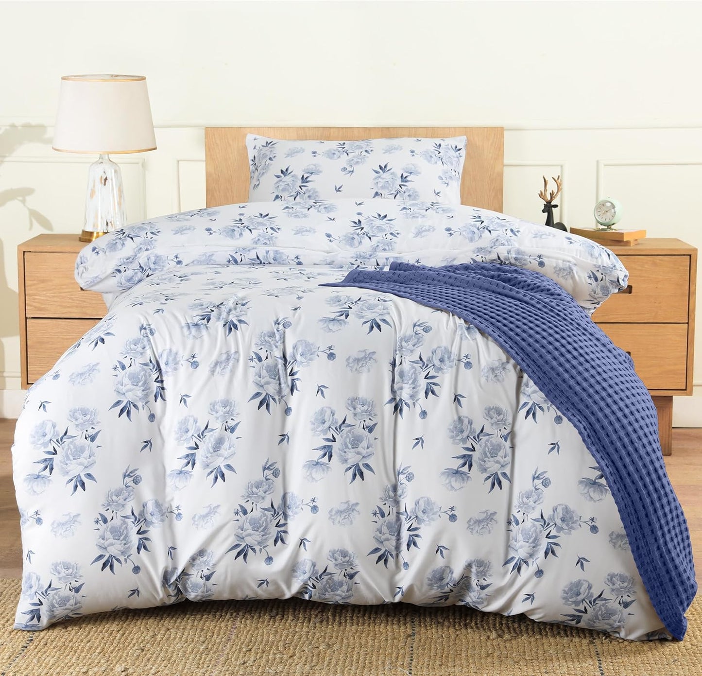Utopia Bedding Duvet Cover Double - Soft Microfibre Polyester - Bedding Quilt Cover Set, with Pillow cases (Grey)
