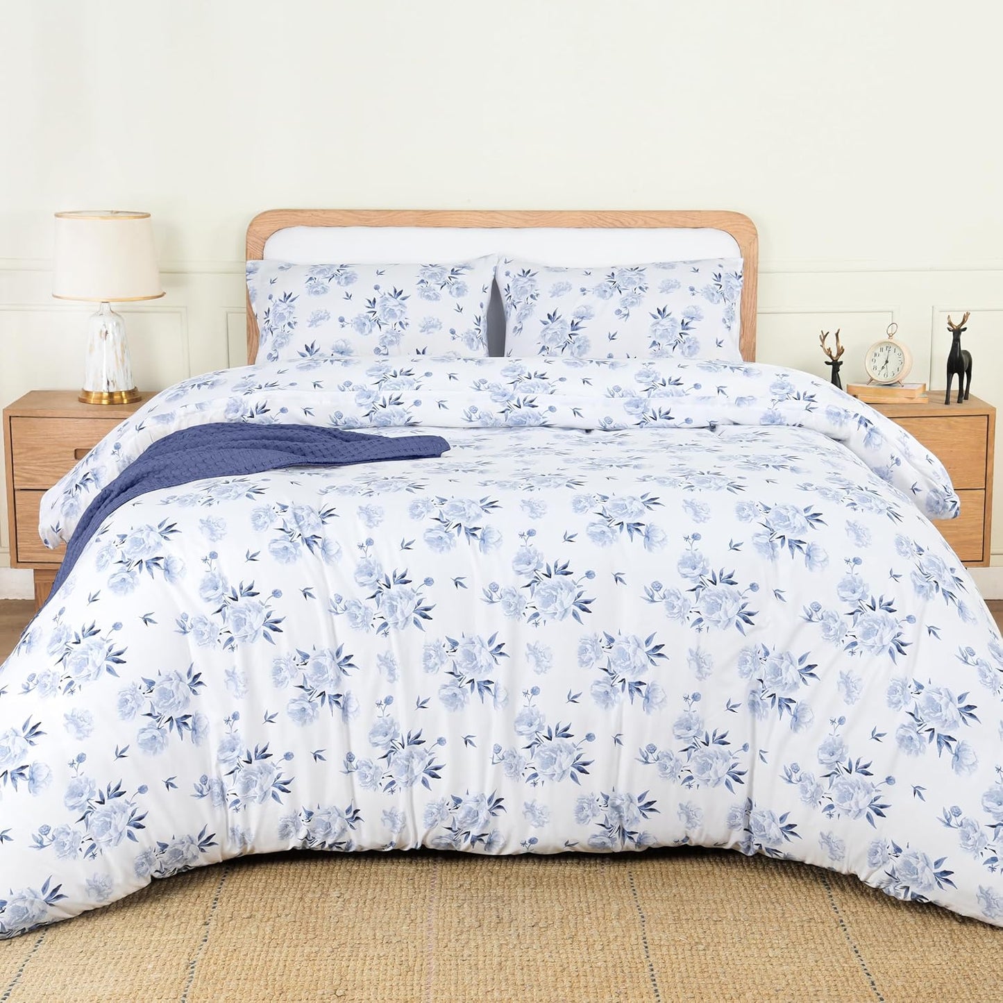 Utopia Bedding Duvet Cover Double - Soft Microfibre Polyester - Bedding Quilt Cover Set, with Pillow cases (Grey)