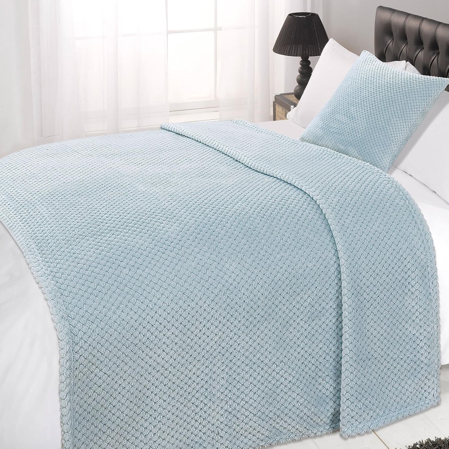 Dreamscene Sofa Throw Blanket, Soft Cosy Warm Honeycomb Waffle Fluffy Fleece Blankets for Bed Single Bed Throws Faux Fur Charcoal Grey Throw for Sofa, 125 x 150cm