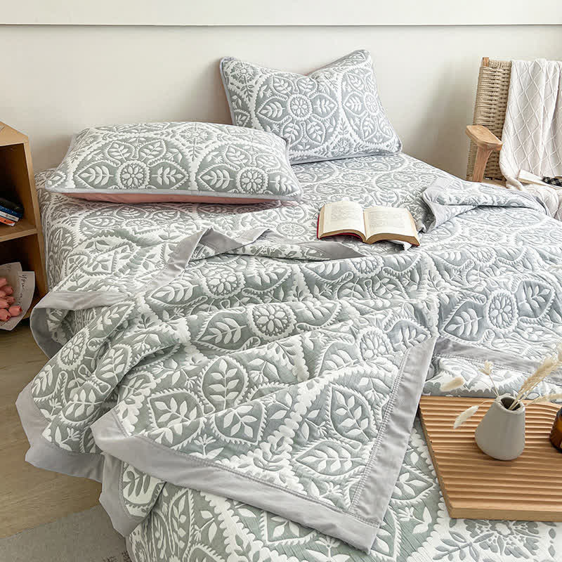 Geometric Leaf Quilt Bedding Set