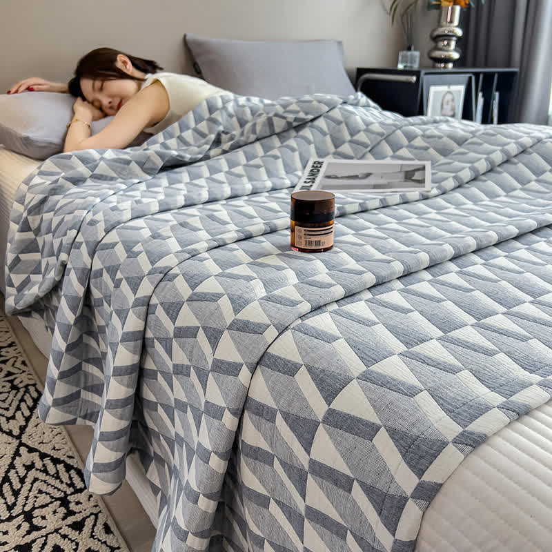 Geometric Muslin Blanket - Organic Cotton, Eco-Friendly & Sustainable