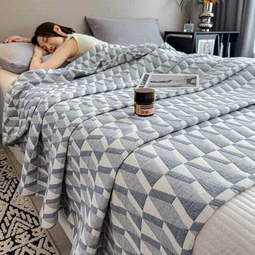 Geometric Muslin Blanket - Organic Cotton, Eco-Friendly & Sustainable