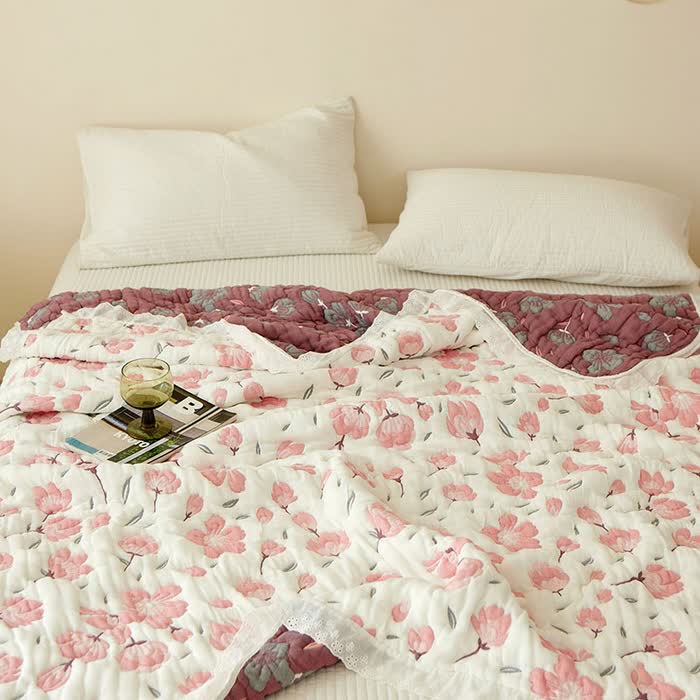 Cherry Blossom Bamboo Fiber Luxury Quilt