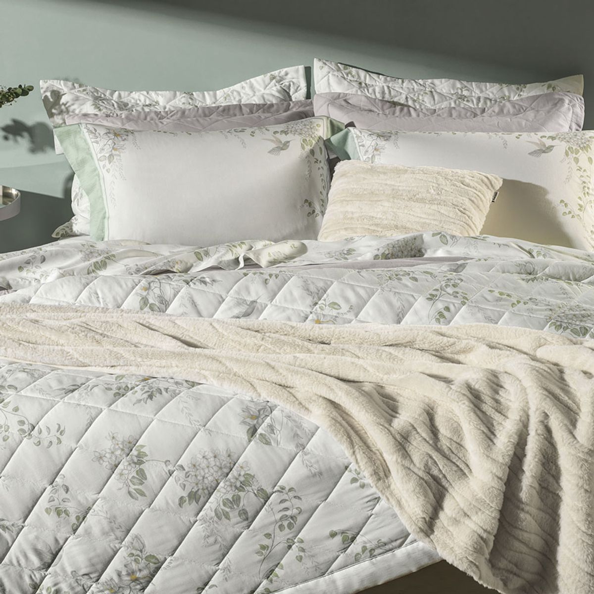 Laura Queen Bed Sheet Set – 300 Thread Count – 100% Cotton