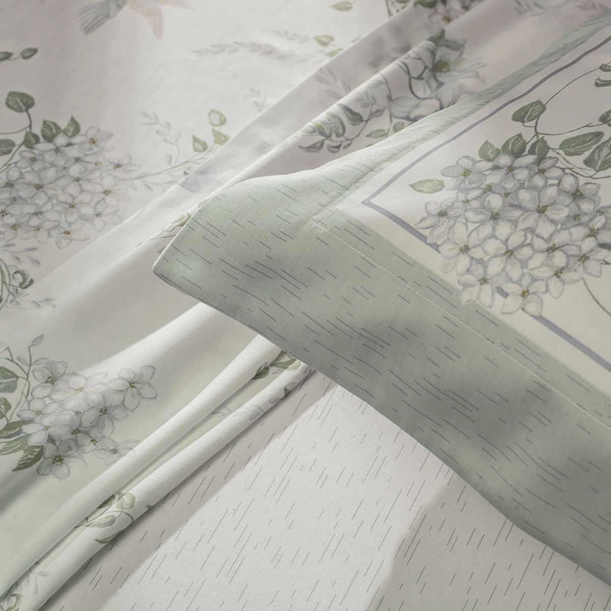 Laura Queen Bed Sheet Set – 300 Thread Count – 100% Cotton