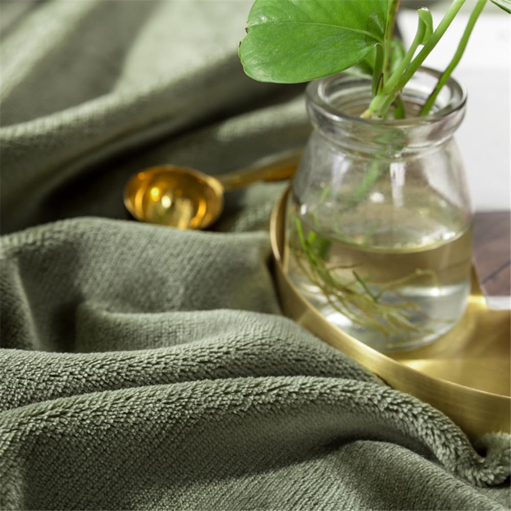 Double Layer Fleece Throw Blanket