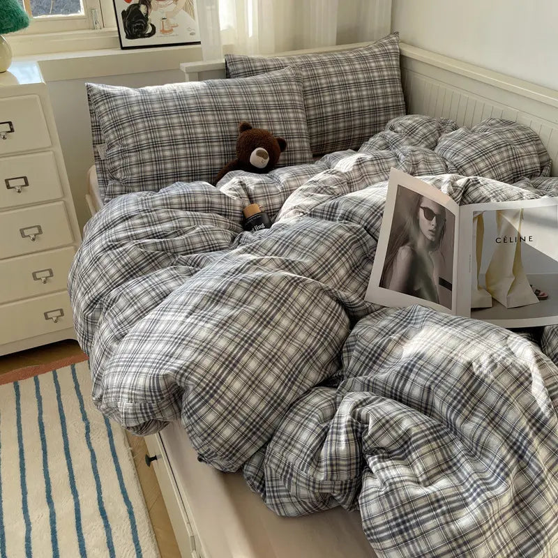 Plaid Cotton Bedding Set (4PCS)