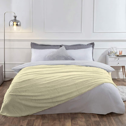 Dreamscene Sofa Throw Blanket, Soft Cosy Warm Honeycomb Waffle Fluffy Fleece Blankets for Bed Single Bed Throws Faux Fur Charcoal Grey Throw for Sofa, 125 x 150cm