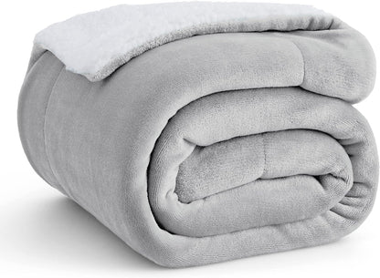Bedsure Sherpa Fleece Throw Blanket - Fluffy Microfiber Solid Blankets for Bed and Couch Double/Twin Size, Silver Grey, 150x200cm
