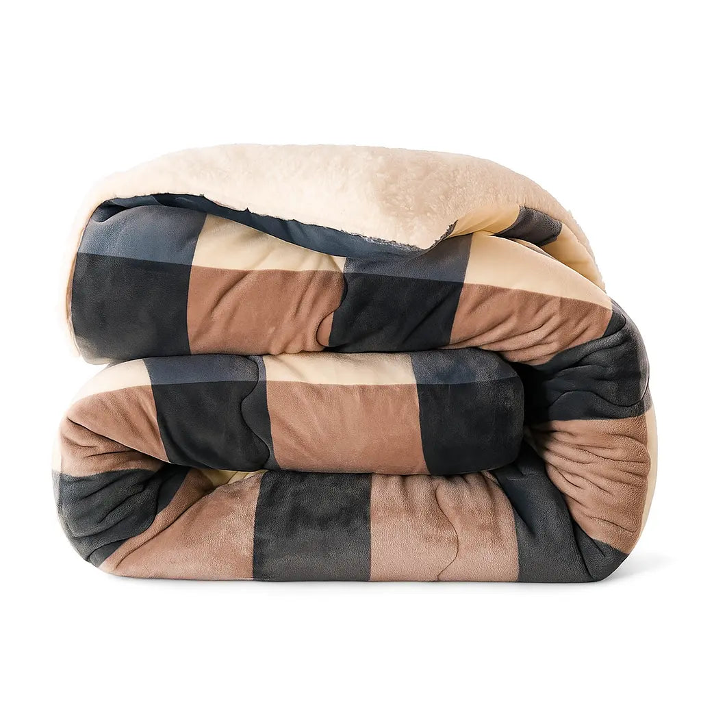 Fluffy Sherpa Blanket with Quilt Core