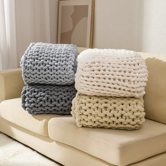 Nordic Chenille Chunky Knit Blanket