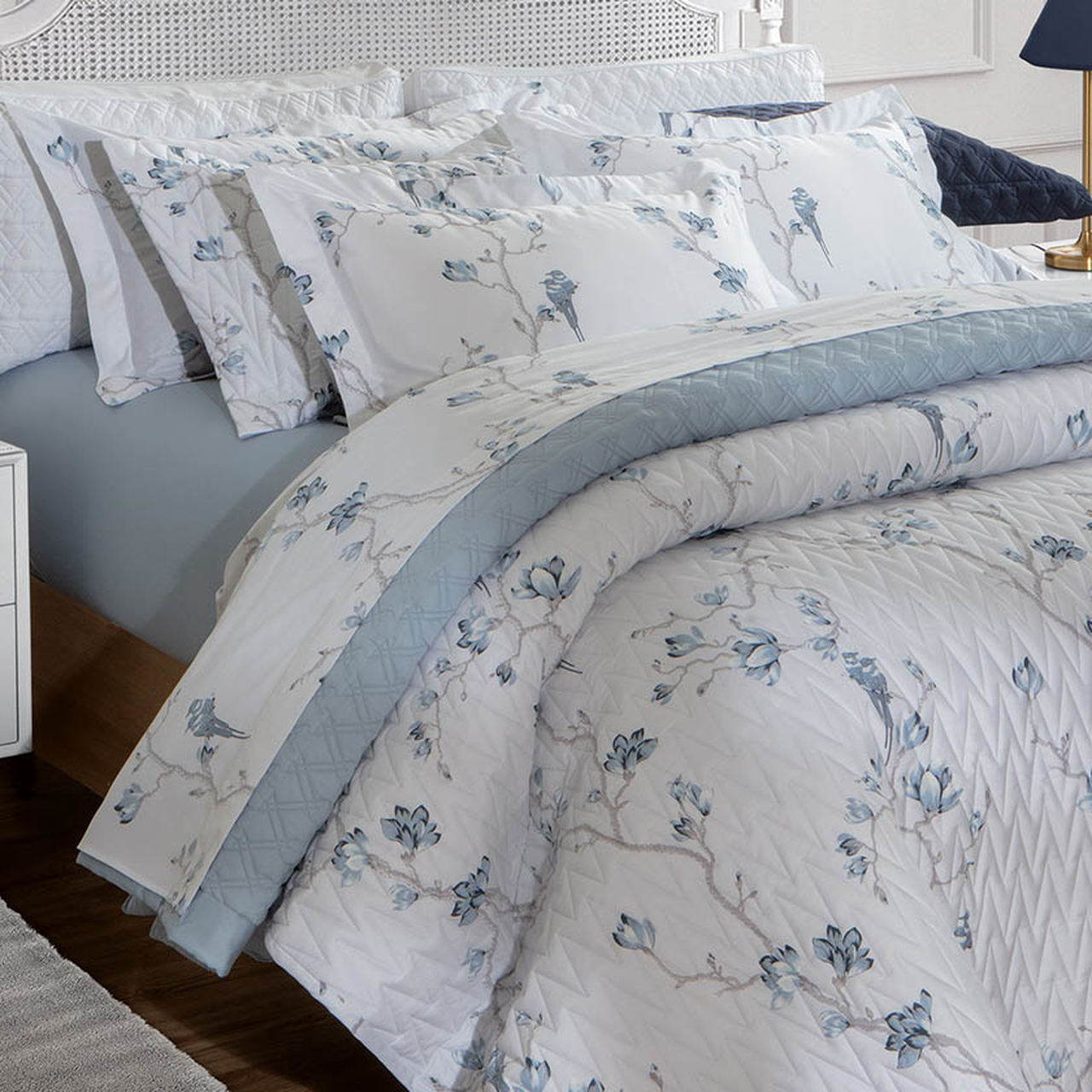 Magnolias Bed Sheet Set – 6 Pieces