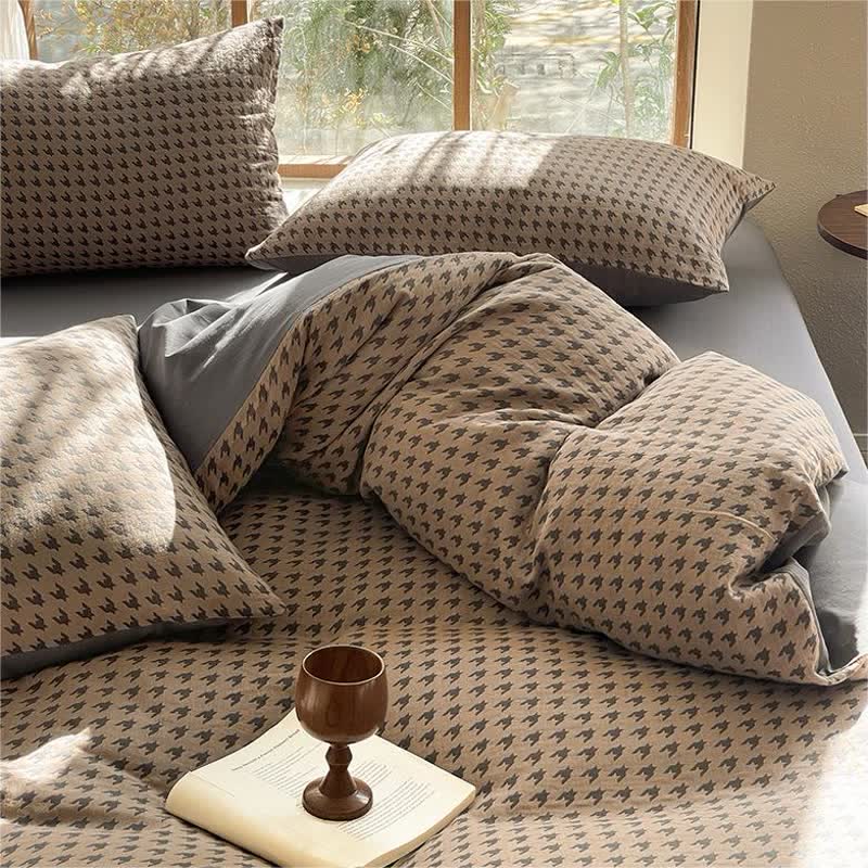 Cotton Duvet Cover & Bedding Set - Houndstooth Design